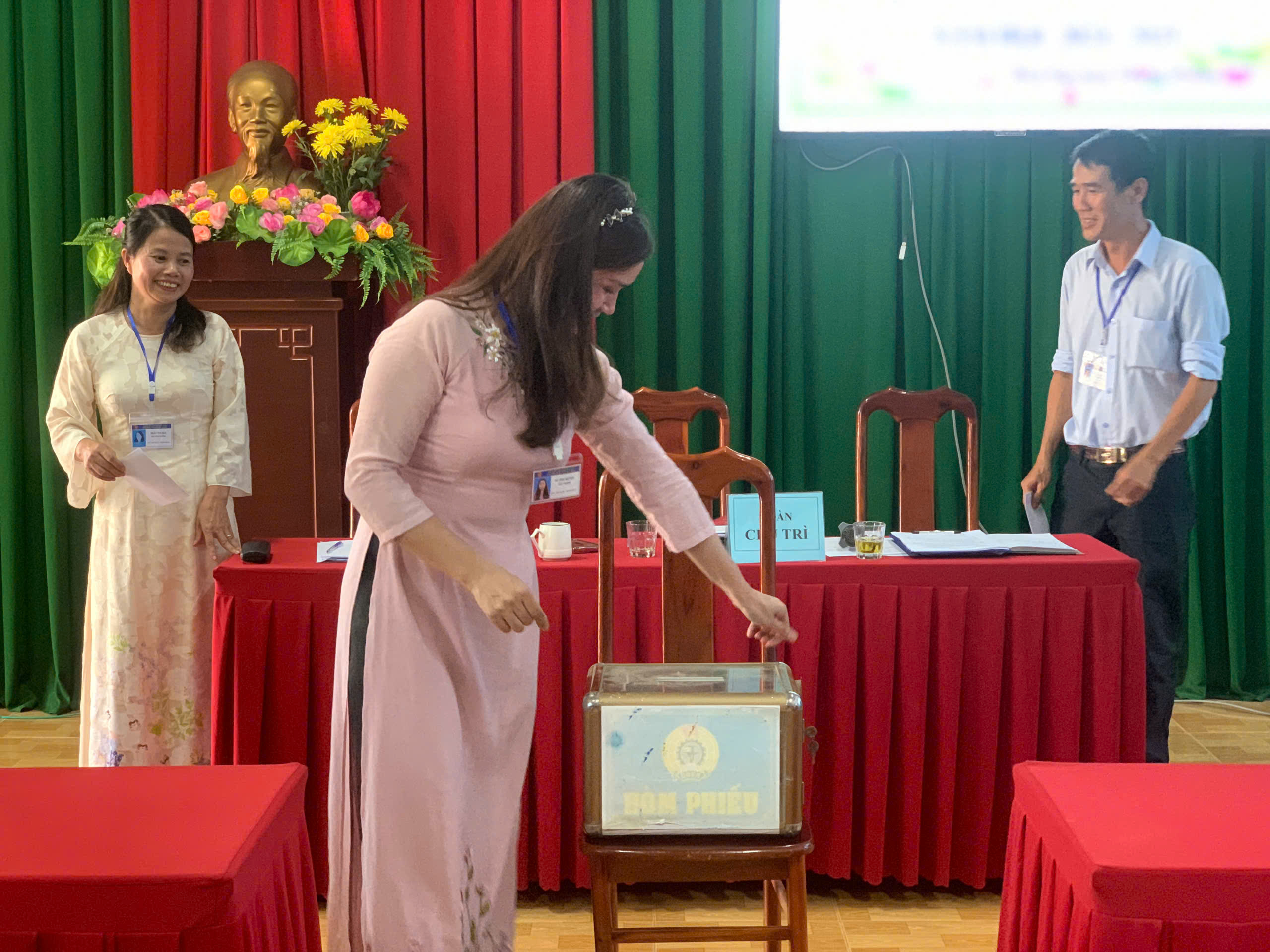 z5930853901534_026aa39a739dd53fe85647682bbed523